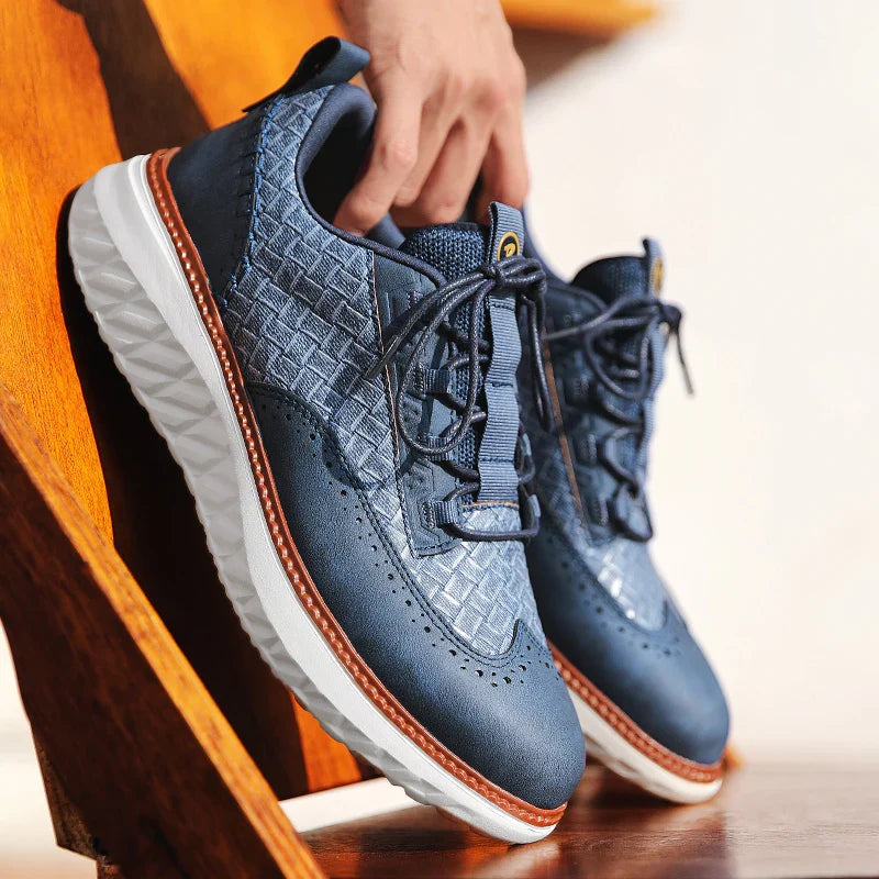 Large size lightweight casual sports shoes